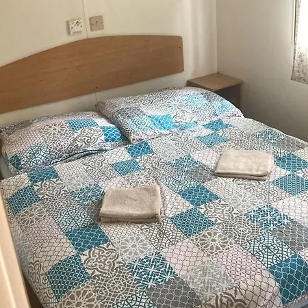 Penzion Tomy Na Plazi * Frymburk
